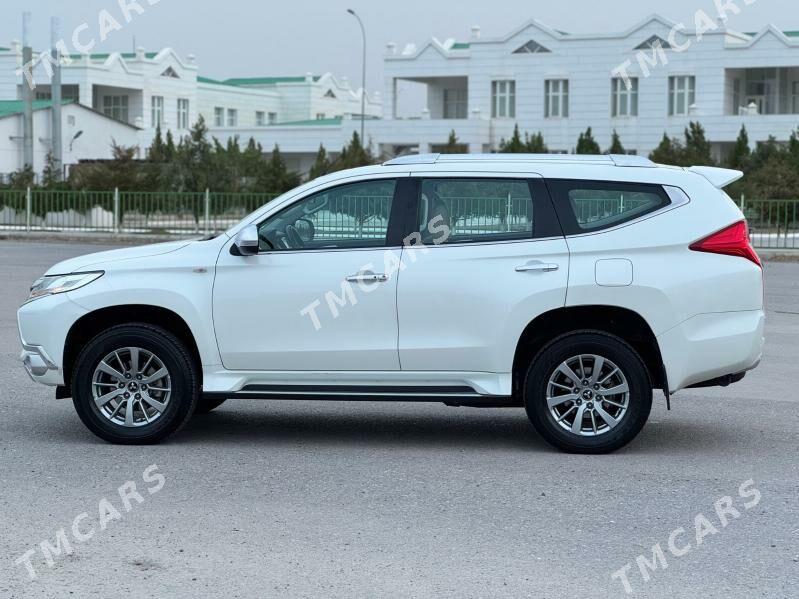 Mitsubishi Montero Sport 2019 - 370 000 TMT - Aşgabat - img 10