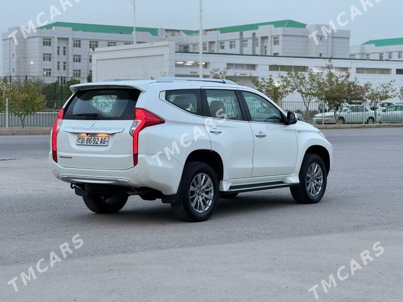 Mitsubishi Montero Sport 2019 - 370 000 TMT - Aşgabat - img 8