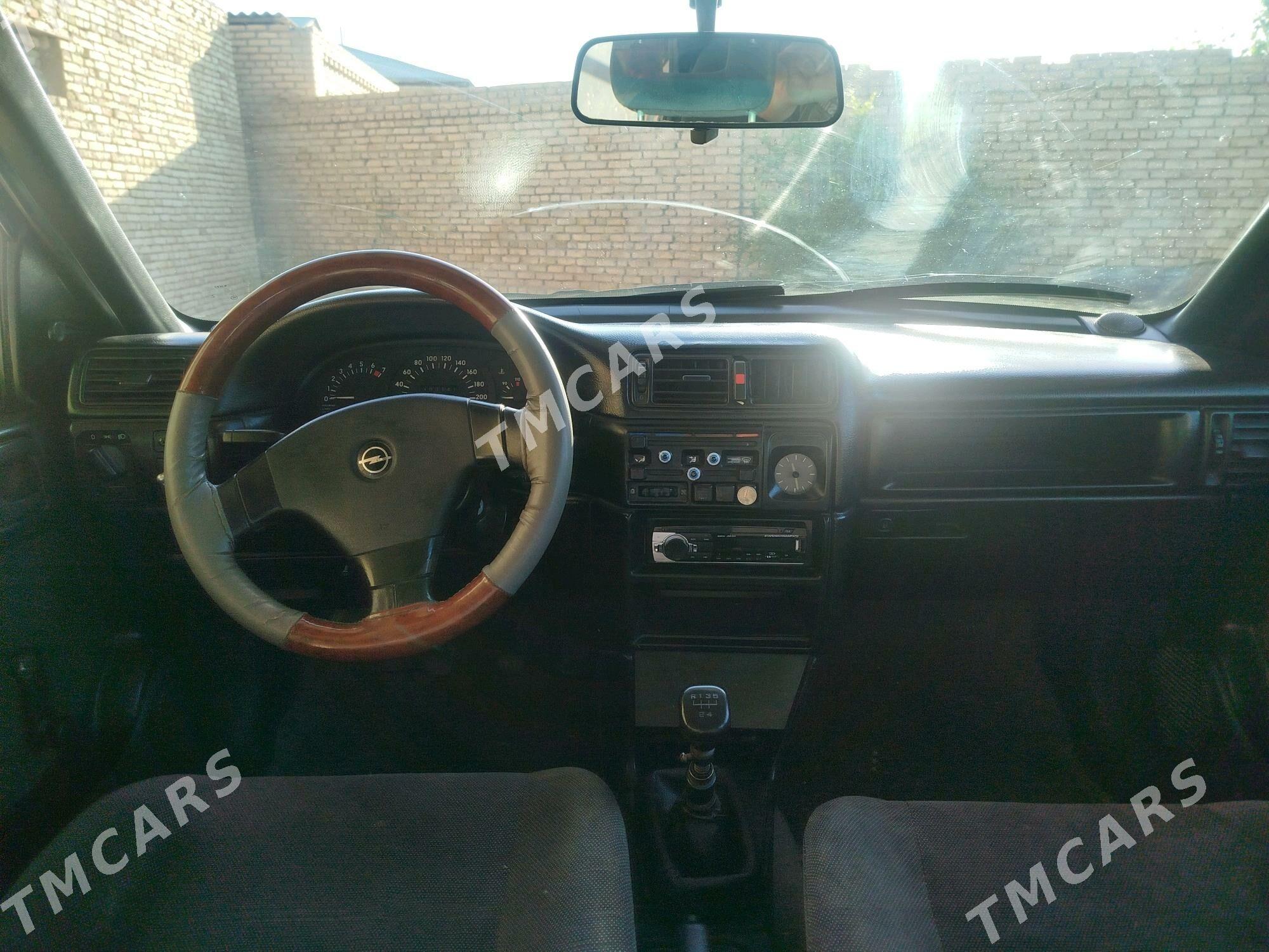 Opel Vectra 1992 - 33 000 TMT - Baýramaly - img 5