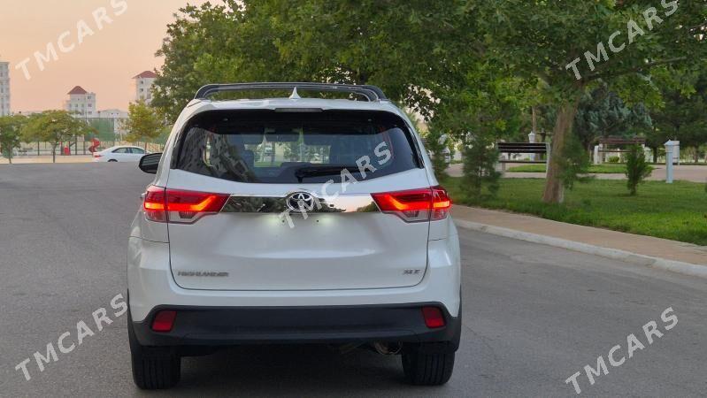 Toyota Highlander 2019 - 425 000 TMT - Aşgabat - img 10