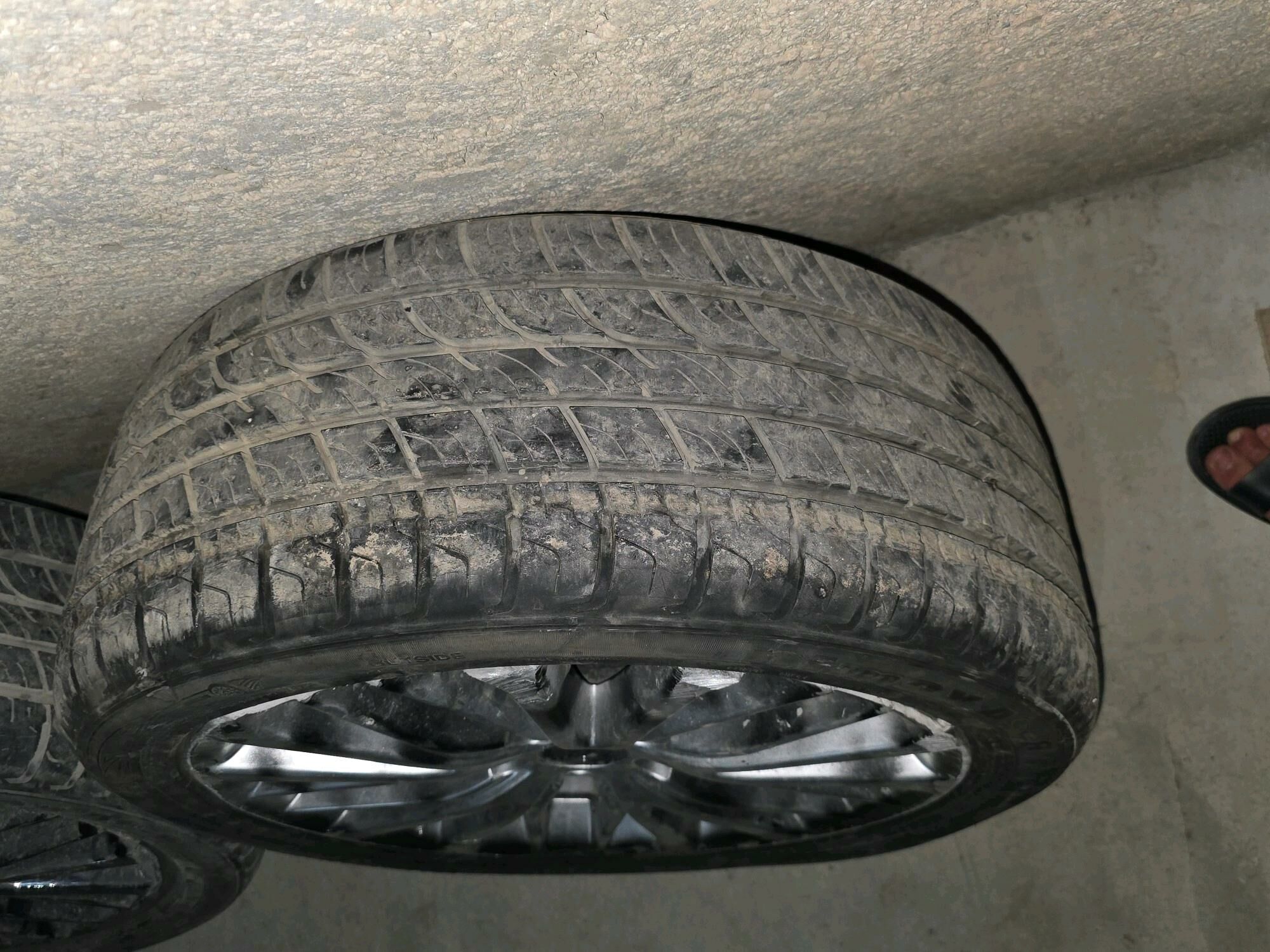 18lik diska 22 camry 1 400 TMT - Гурбансолтан Едже - img 2