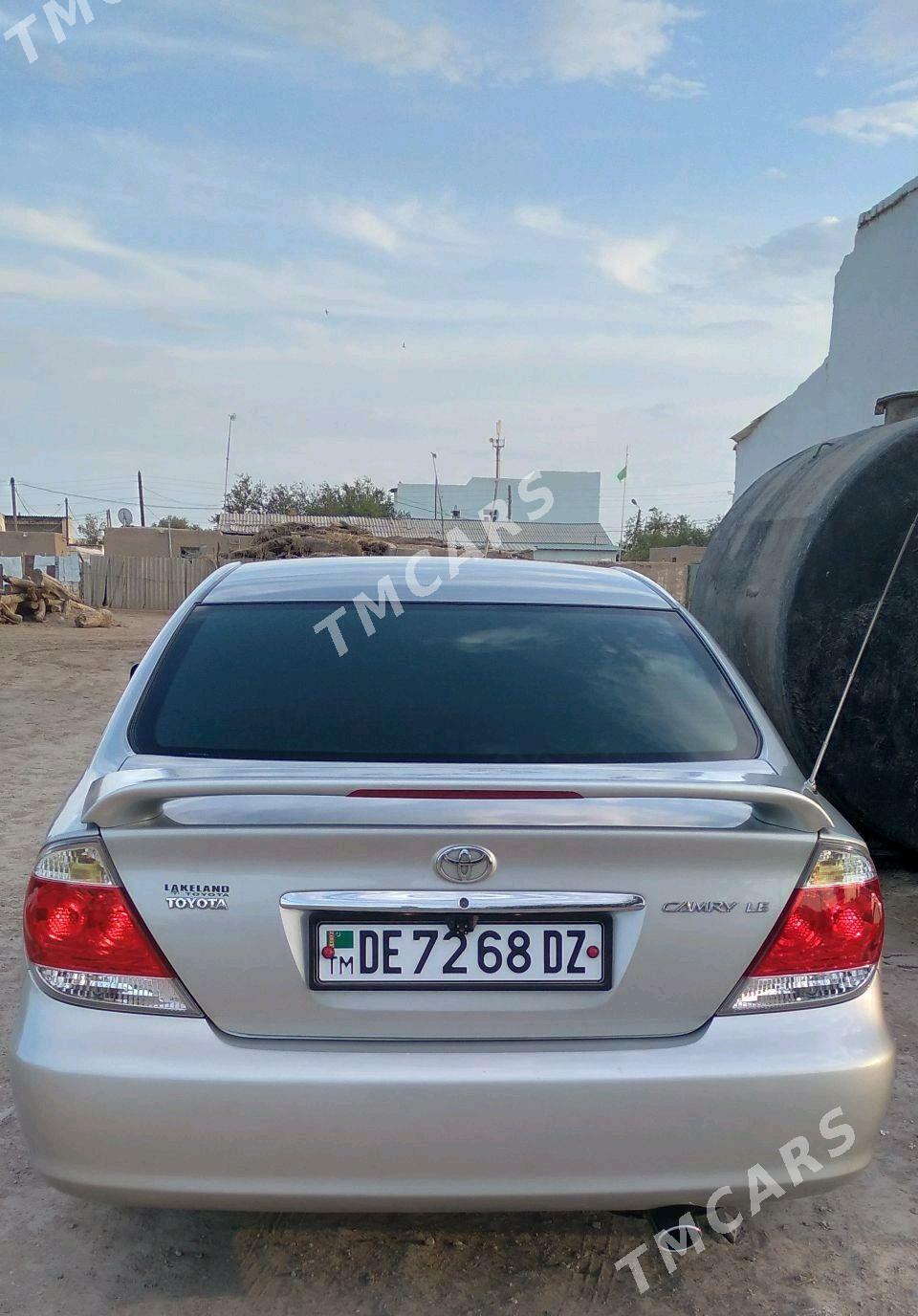 Toyota Camry 2005 - 180 000 TMT - етр. Туркменбаши - img 10