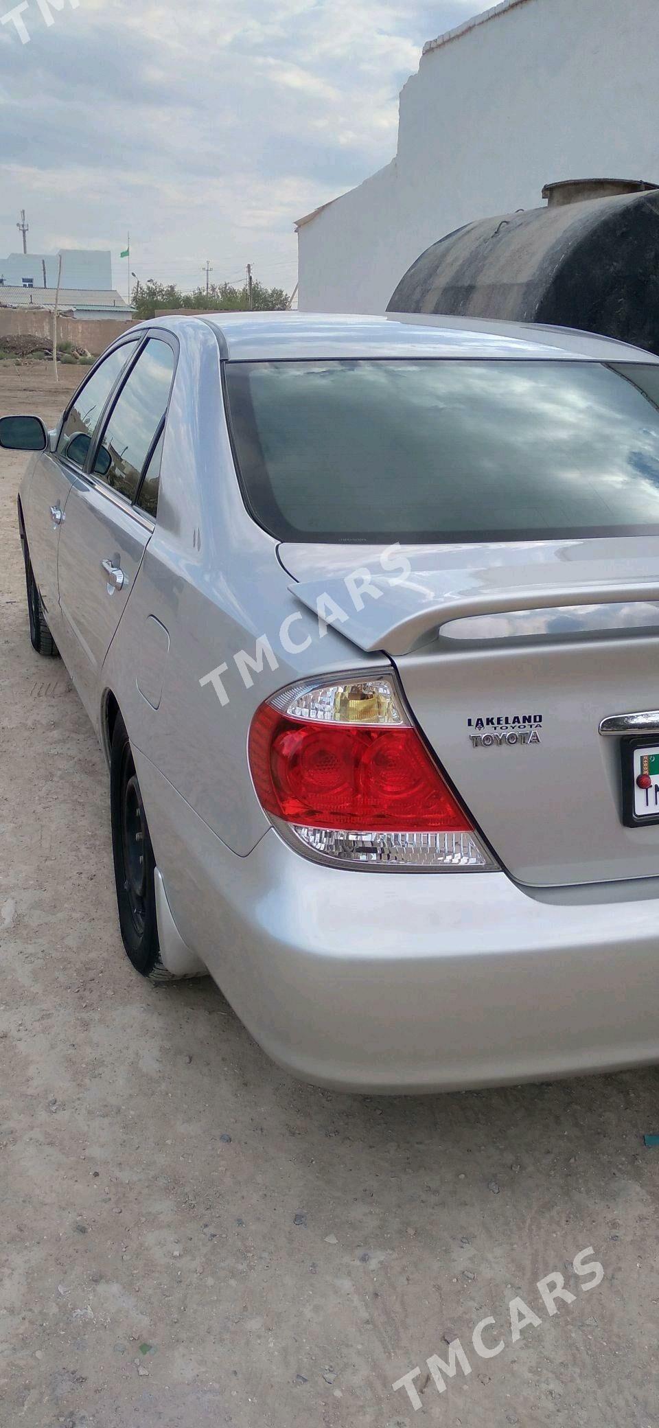 Toyota Camry 2005 - 180 000 TMT - етр. Туркменбаши - img 9