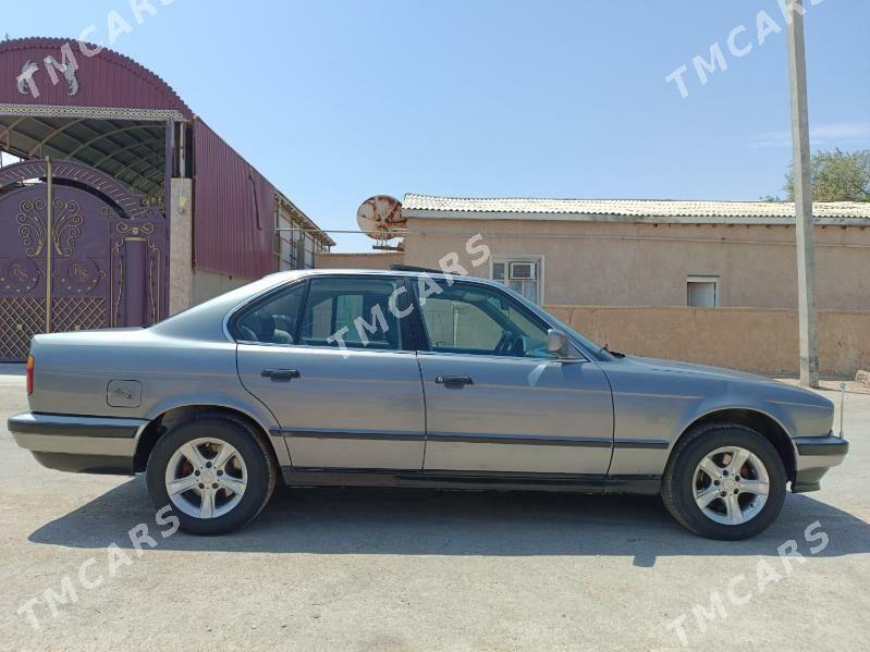 BMW E34 1991 - 52 000 TMT - Gazojak - img 5