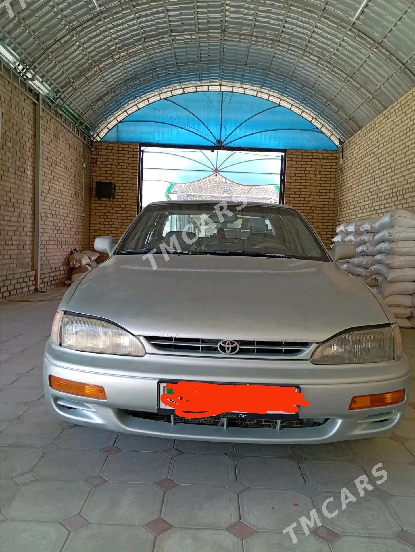Toyota Camry 1996 - 92 000 TMT - Kerki - img 2