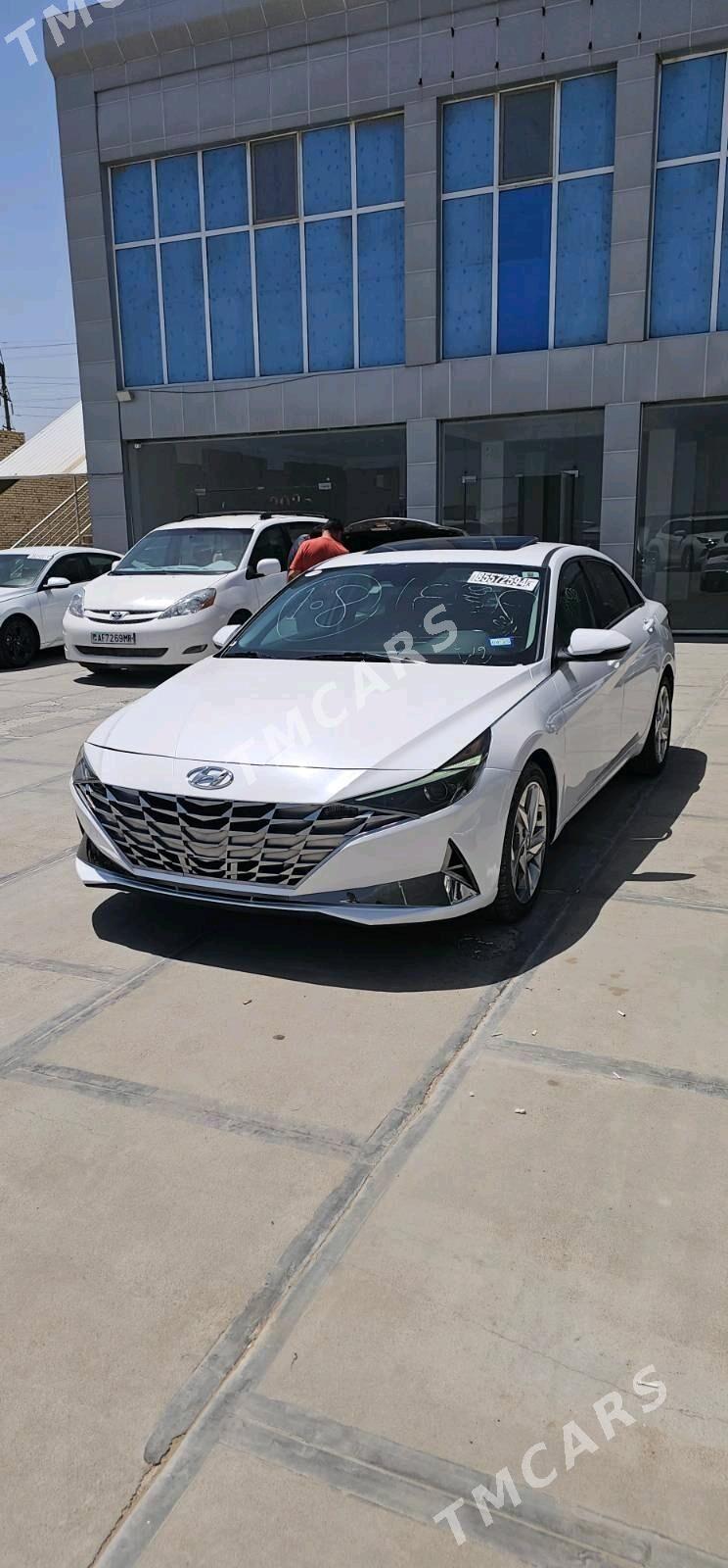 Hyundai Elantra 2021 - 270 000 TMT - Мары - img 3