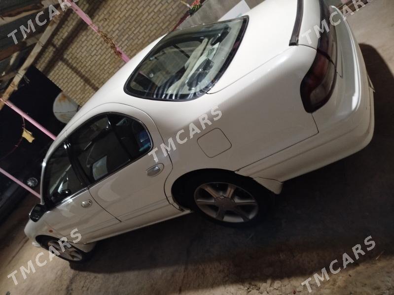 Nissan Maxima 1998 - 70 000 TMT - Бабадайхан - img 3
