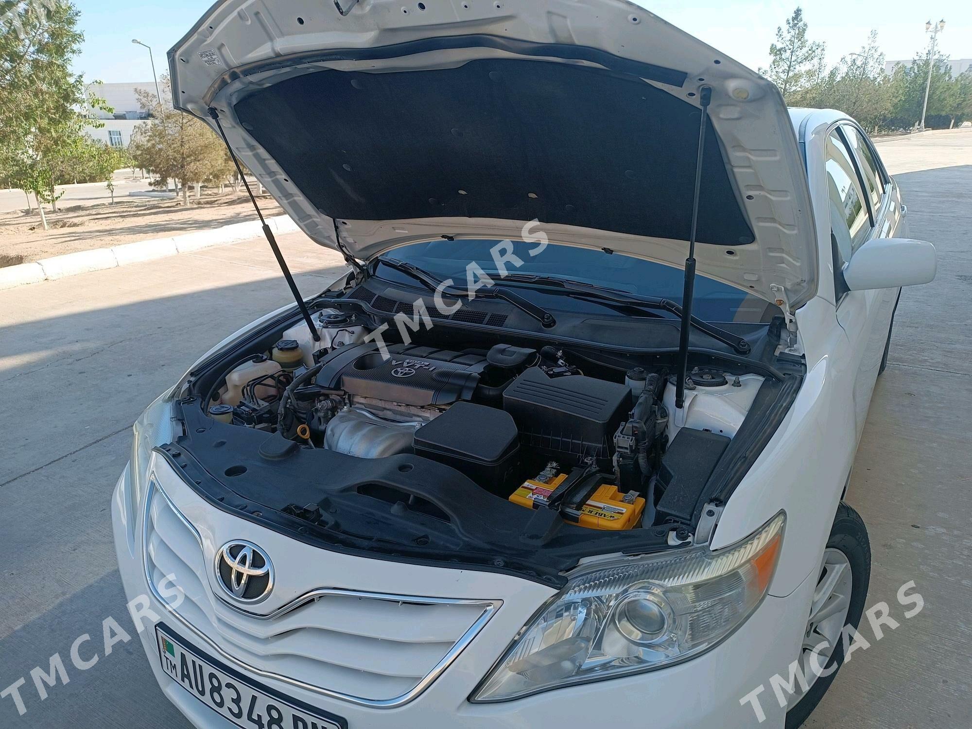 Toyota Camry 2010 - 195 000 TMT - Балканабат - img 3