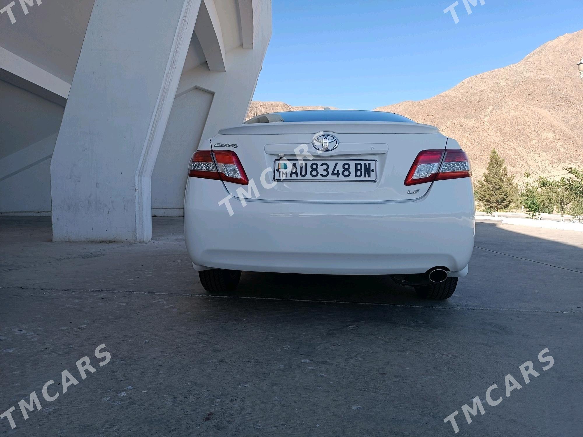 Toyota Camry 2010 - 195 000 TMT - Балканабат - img 8