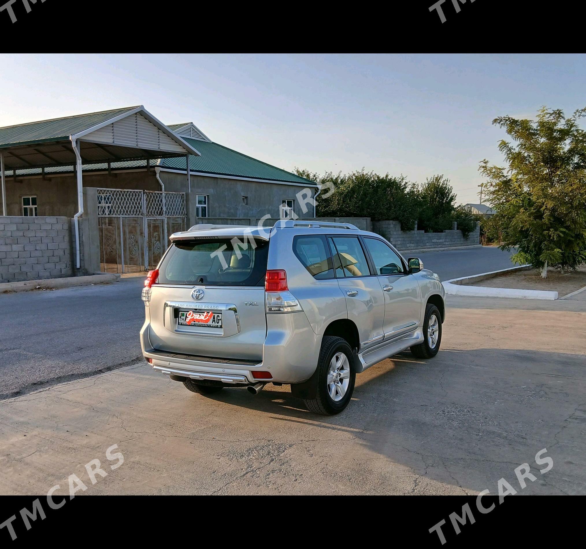 Toyota Land Cruiser Prado 2012 - 500 000 TMT - Ашхабад - img 4