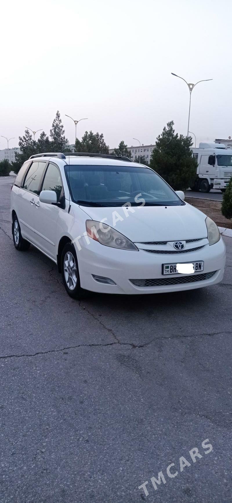 Toyota Sienna 2007 - 975 000 TMT - Балканабат - img 5