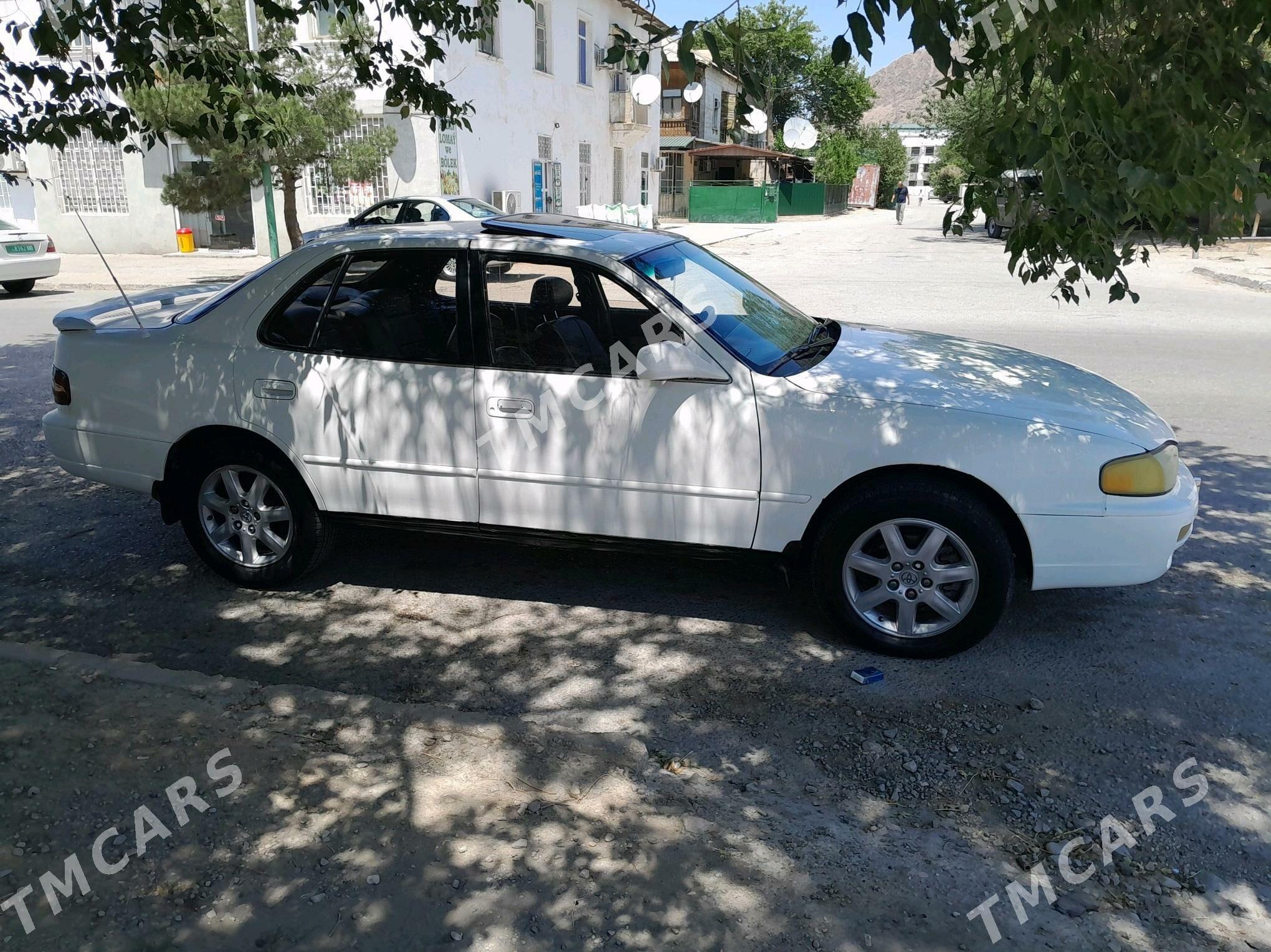 Toyota Camry 1994 - 85 000 TMT - Gyzylarbat - img 2