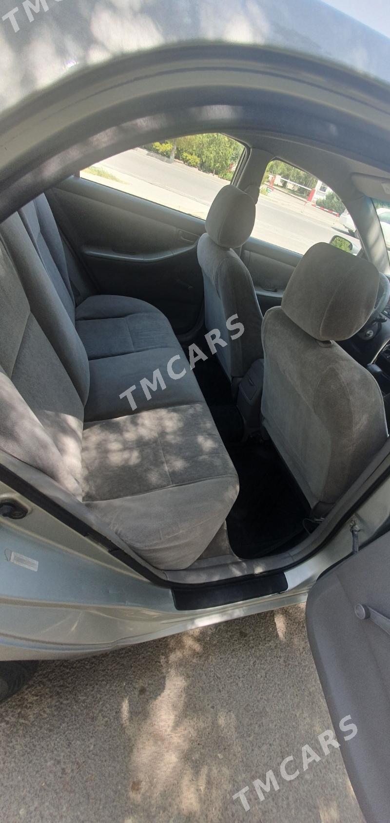 Toyota Corolla 2003 - 108 000 TMT - Бахарден - img 9
