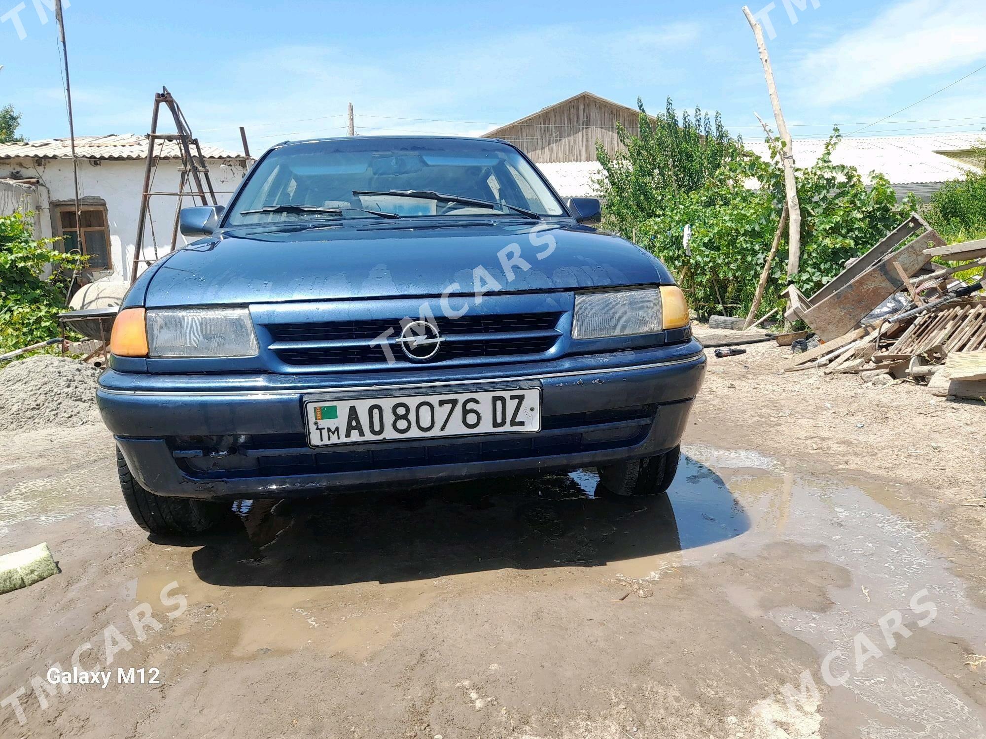 Opel Astra 1991 - 25 000 TMT - Болдумсаз - img 2