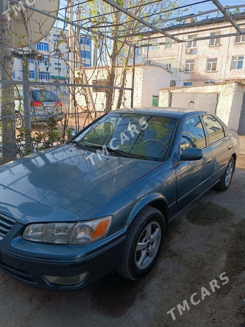 Toyota Camry 2001 - 130 000 TMT - Туркменбаши - img 3