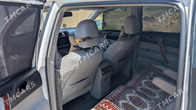 Toyota Highlander 2011 - 320 000 TMT - Мары - img 4
