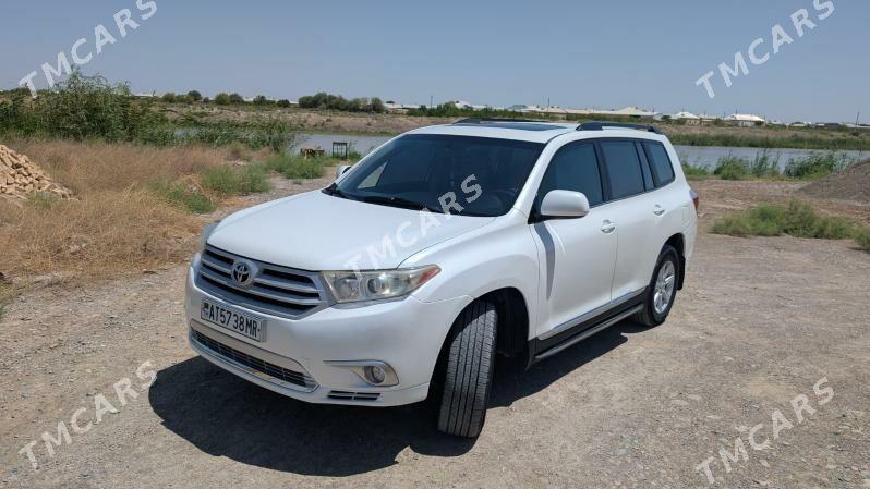 Toyota Highlander 2011 - 320 000 TMT - Мары - img 8