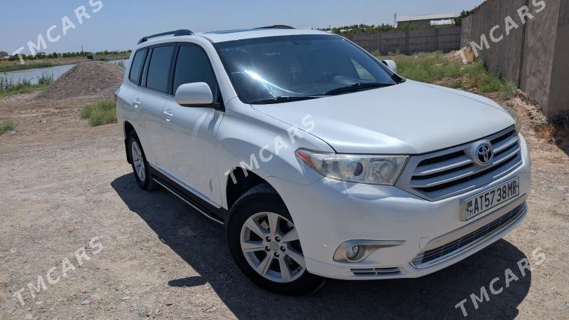 Toyota Highlander 2011 - 320 000 TMT - Мары - img 7
