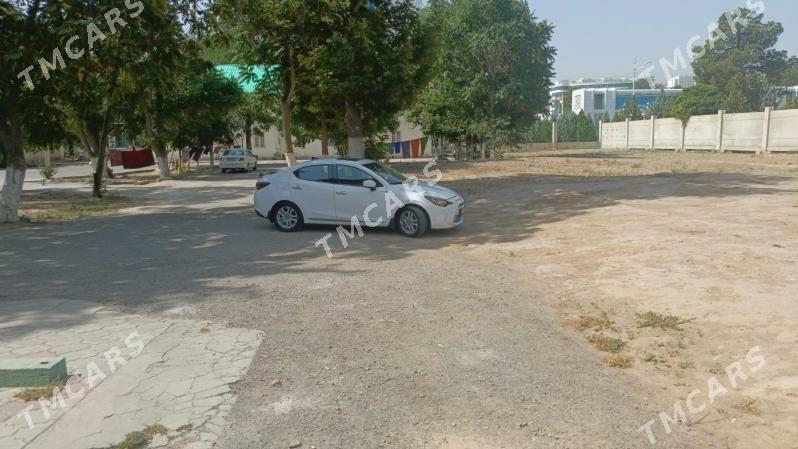 Toyota Yaris iA 2018 - 155 000 TMT - Чоганлы - img 4