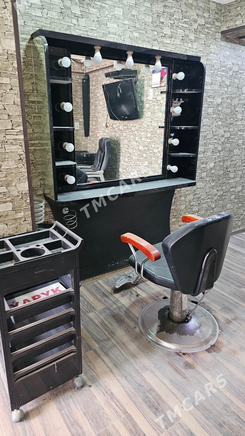 Salon - Mary - img 2