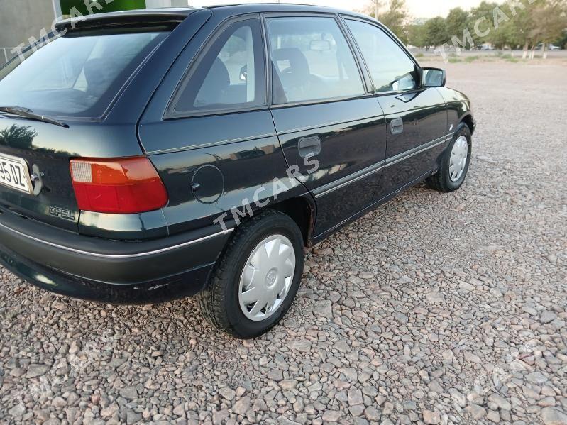 Opel Astra 1993 - 38 000 TMT - Губадаг - img 4