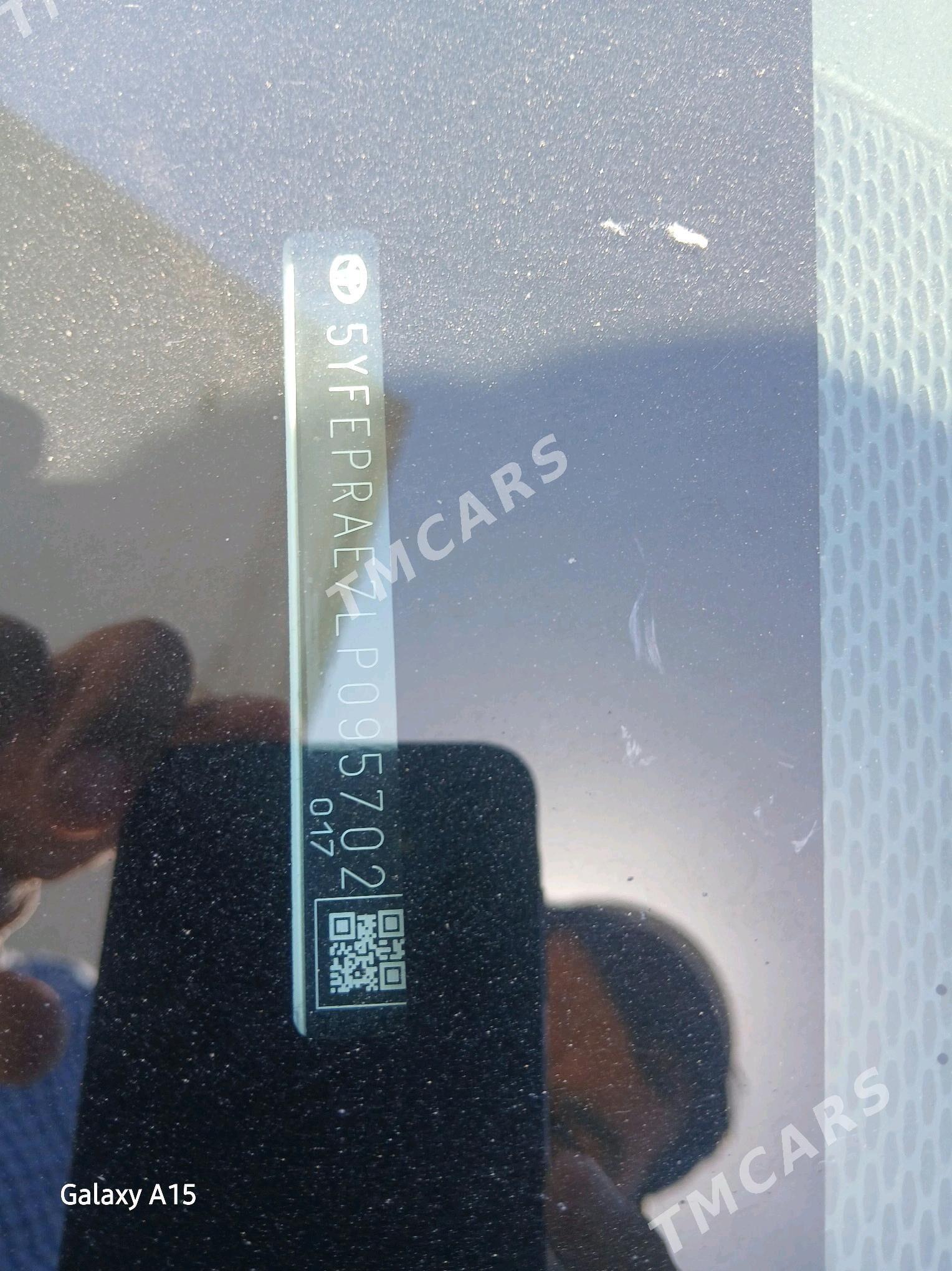 Toyota Corolla 2019 - 215 000 TMT - Garadamak Şor - img 2