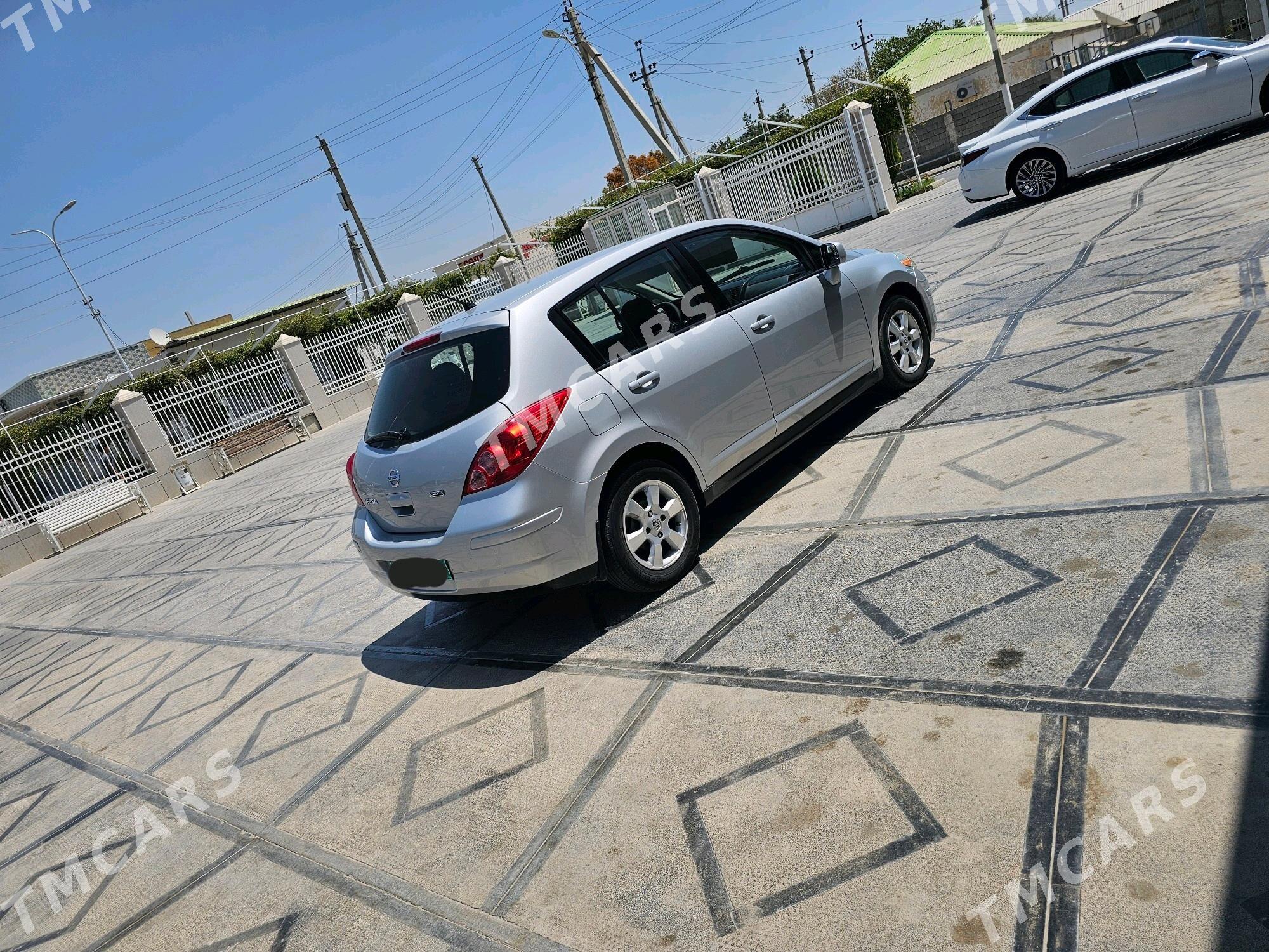 Nissan Versa 2012 - 128 000 TMT - Ашхабад - img 3