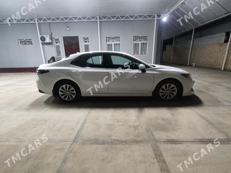 Toyota Camry 2022 - 340 000 TMT - Мары - img 3