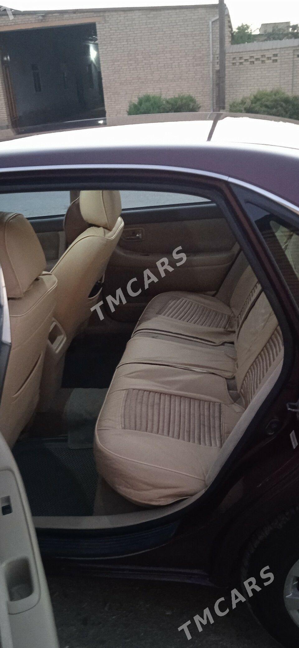 Toyota Avalon 2002 - 180 000 TMT - Дянев - img 3