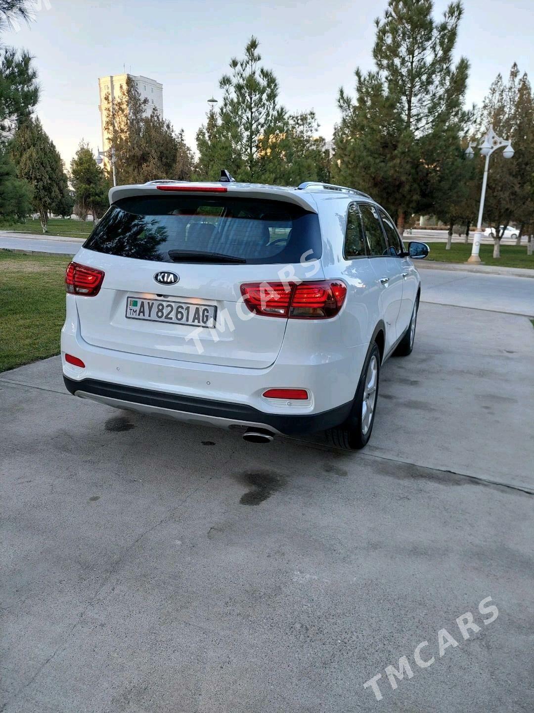 Kia Sorento 2019 - 275 000 TMT - Ашхабад - img 4