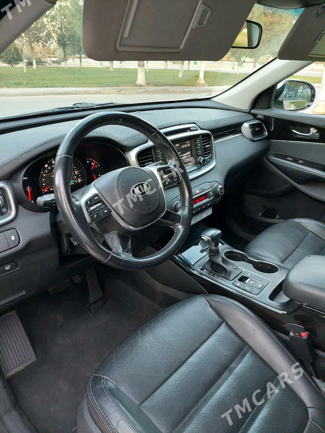 Kia Sorento 2019 - 275 000 TMT - Ашхабад - img 5