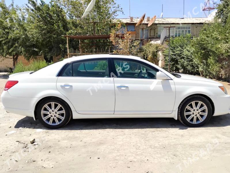 Toyota Avalon 2010 - 230 000 TMT - Daşoguz - img 8