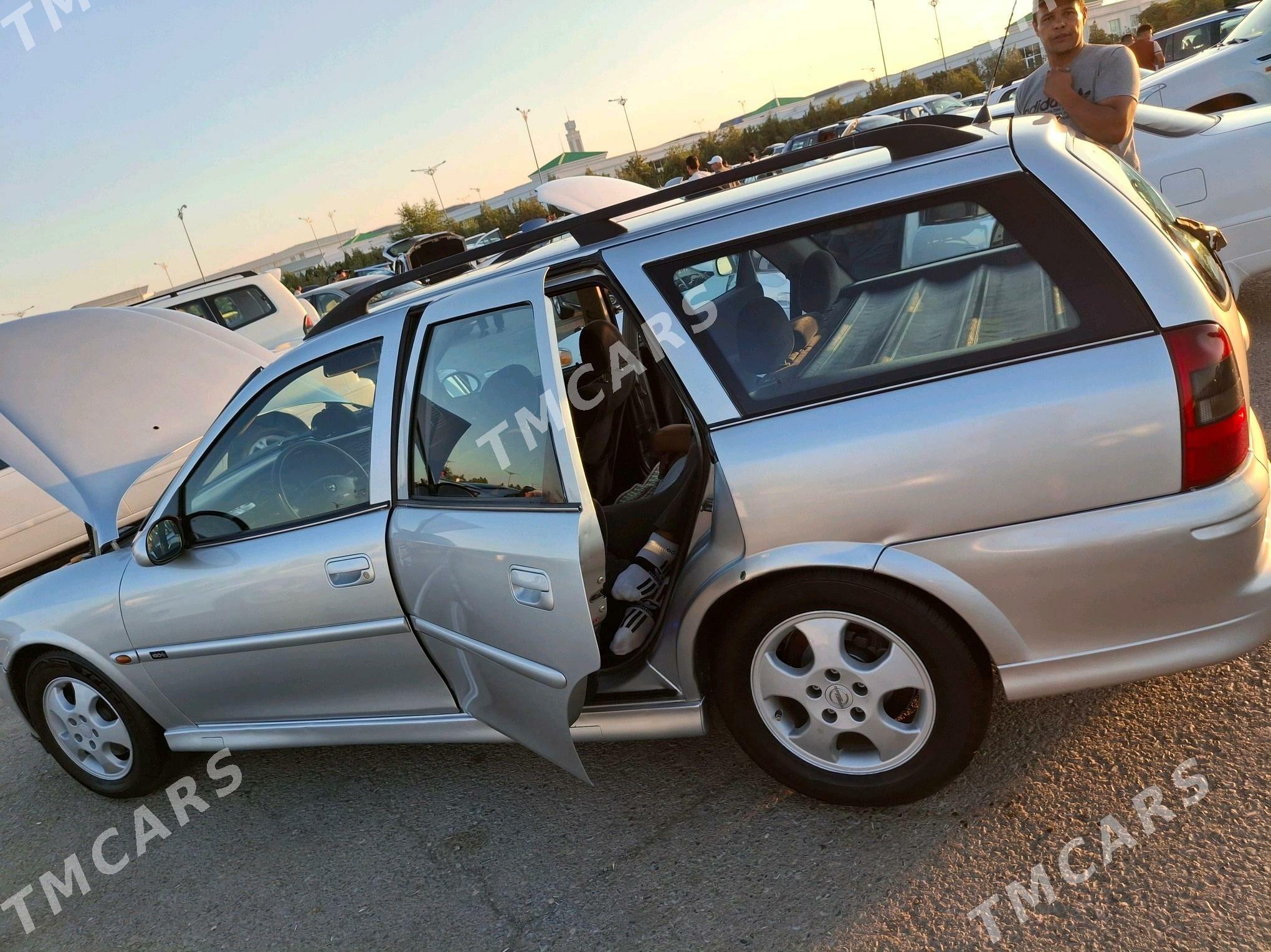 Opel Vectra 1999 - 75 000 TMT - Şabat etr. - img 5