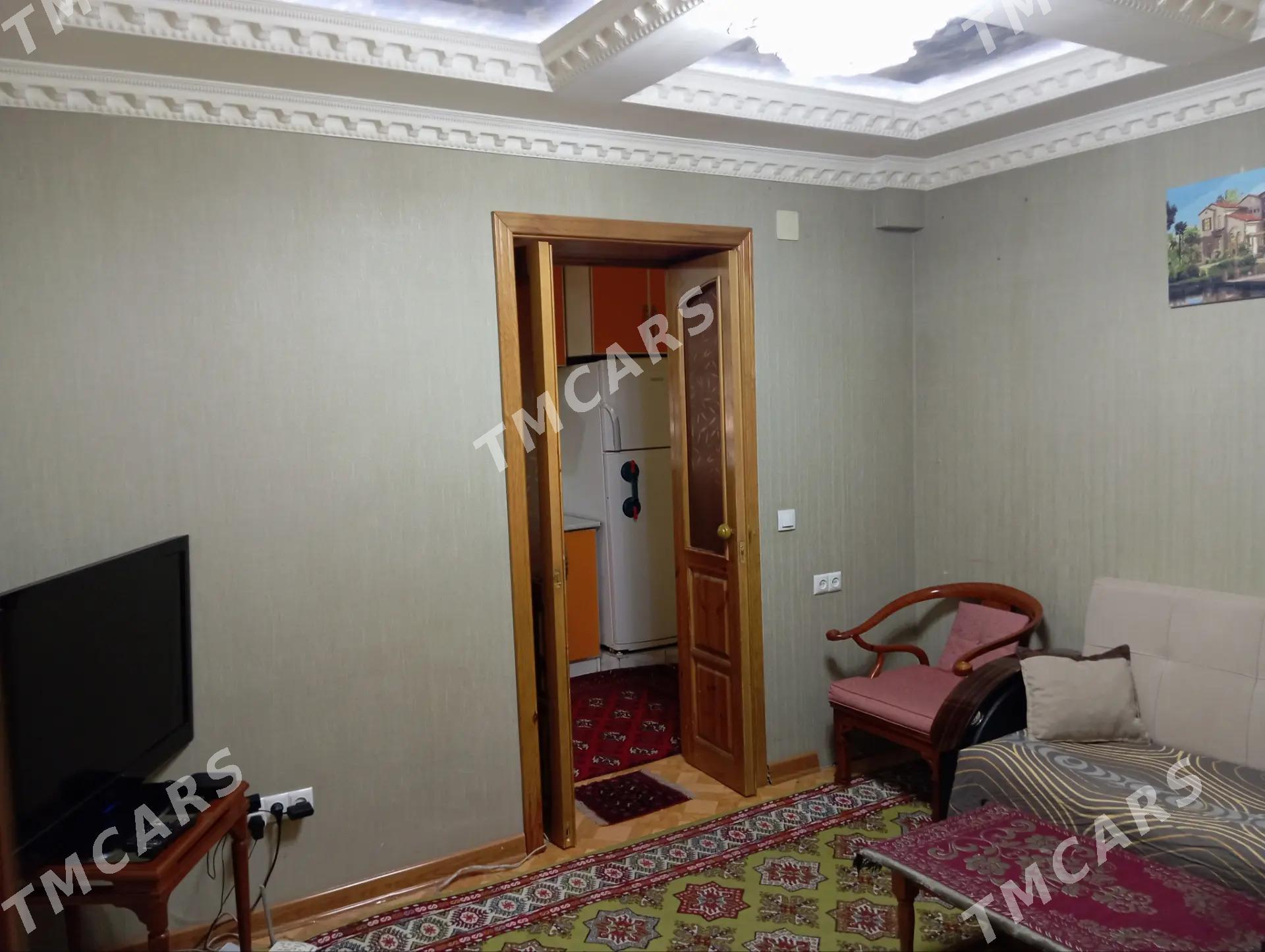 2 ком 3/1 этаж 10 мкр - 10 mkr - img 5