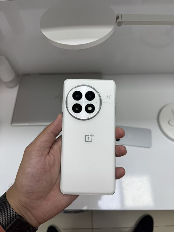 One plus 13 12/256gb - Aşgabat - img 2
