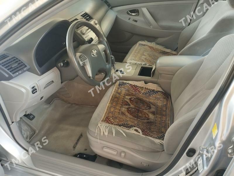Toyota Camry 2010 - 186 000 TMT - Хитровка - img 9