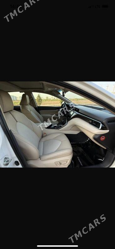 Toyota Camry 2018 - 400 000 TMT - Мары - img 8