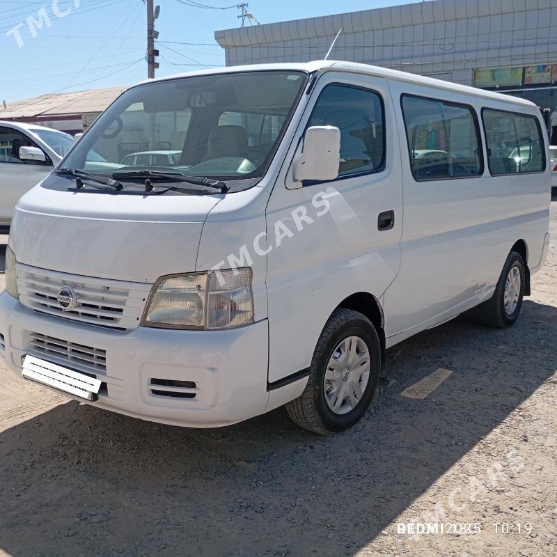 Toyota Hiace 2004 - 130 000 TMT - Мары - img 4