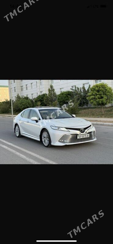 Toyota Camry 2018 - 400 000 TMT - Мары - img 3