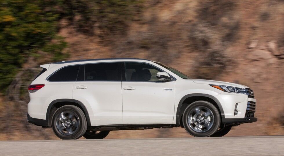 toyota highlander bagaz polka 1 200 TMT - Тязе заман - img 3