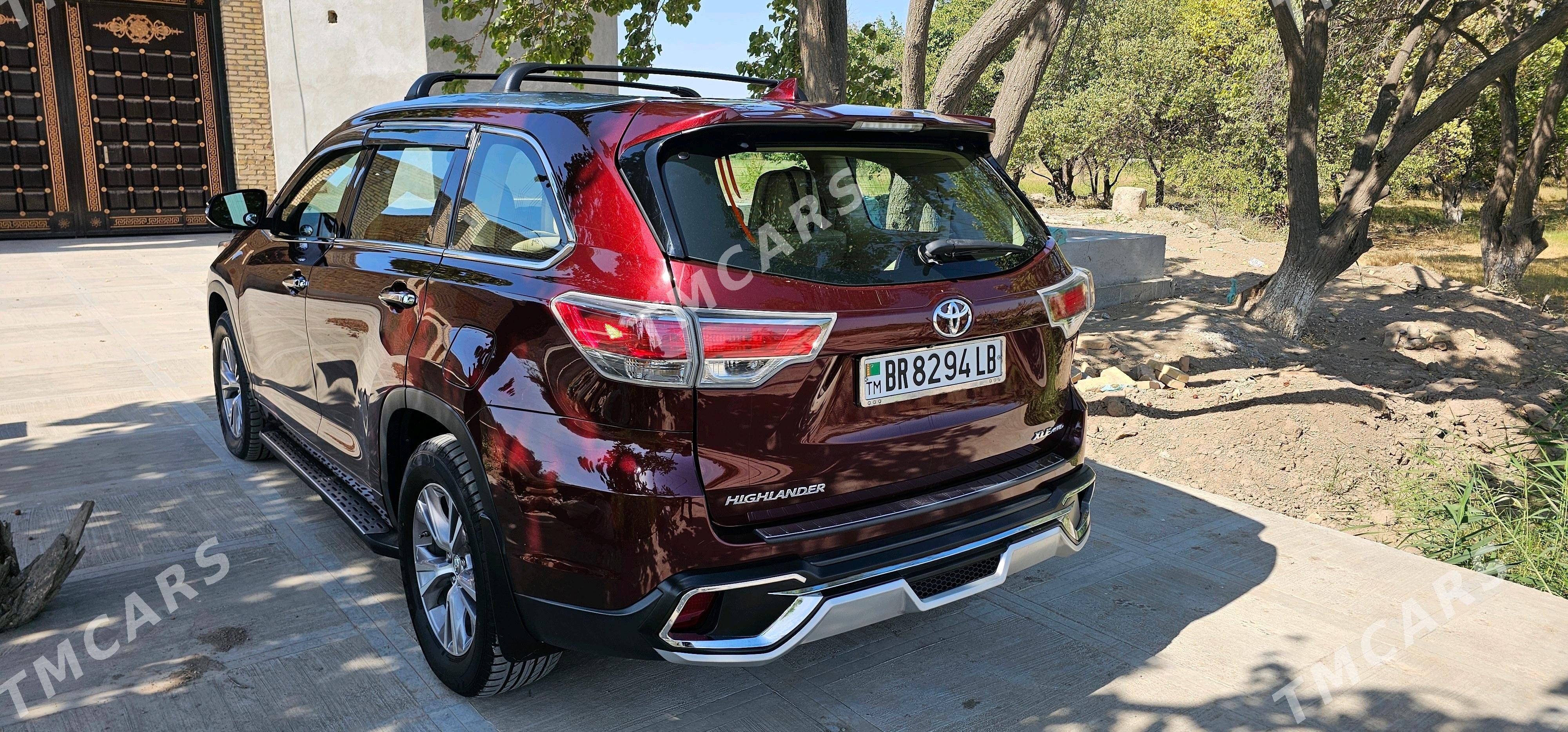 Toyota Highlander 2016 - 500 000 TMT - Saýat - img 8