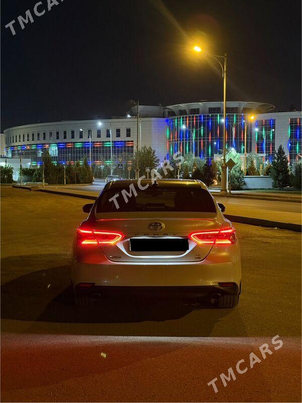 Toyota Camry 2022 - 609 000 TMT - Köşi - img 8