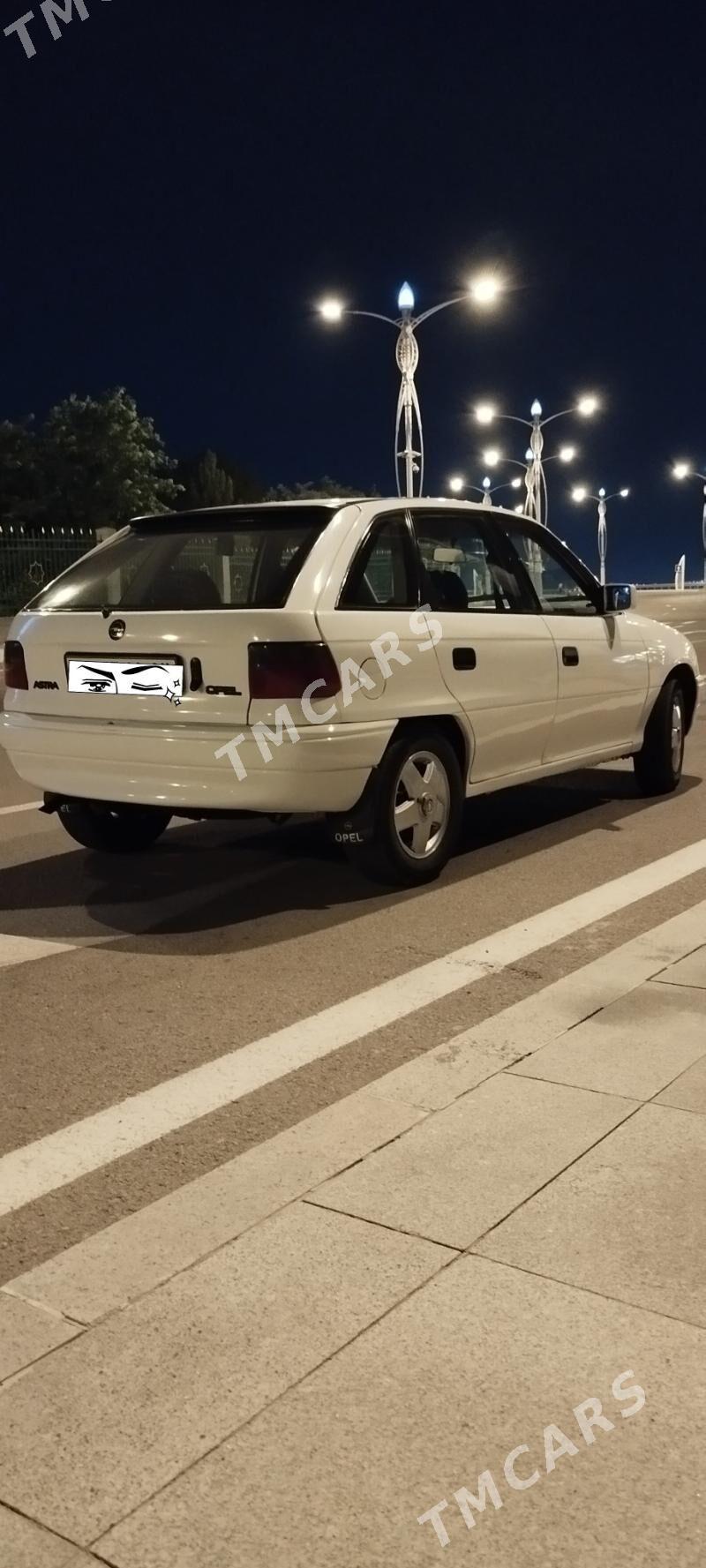 Opel Astra 1993 - 35 000 TMT - Теджен - img 4