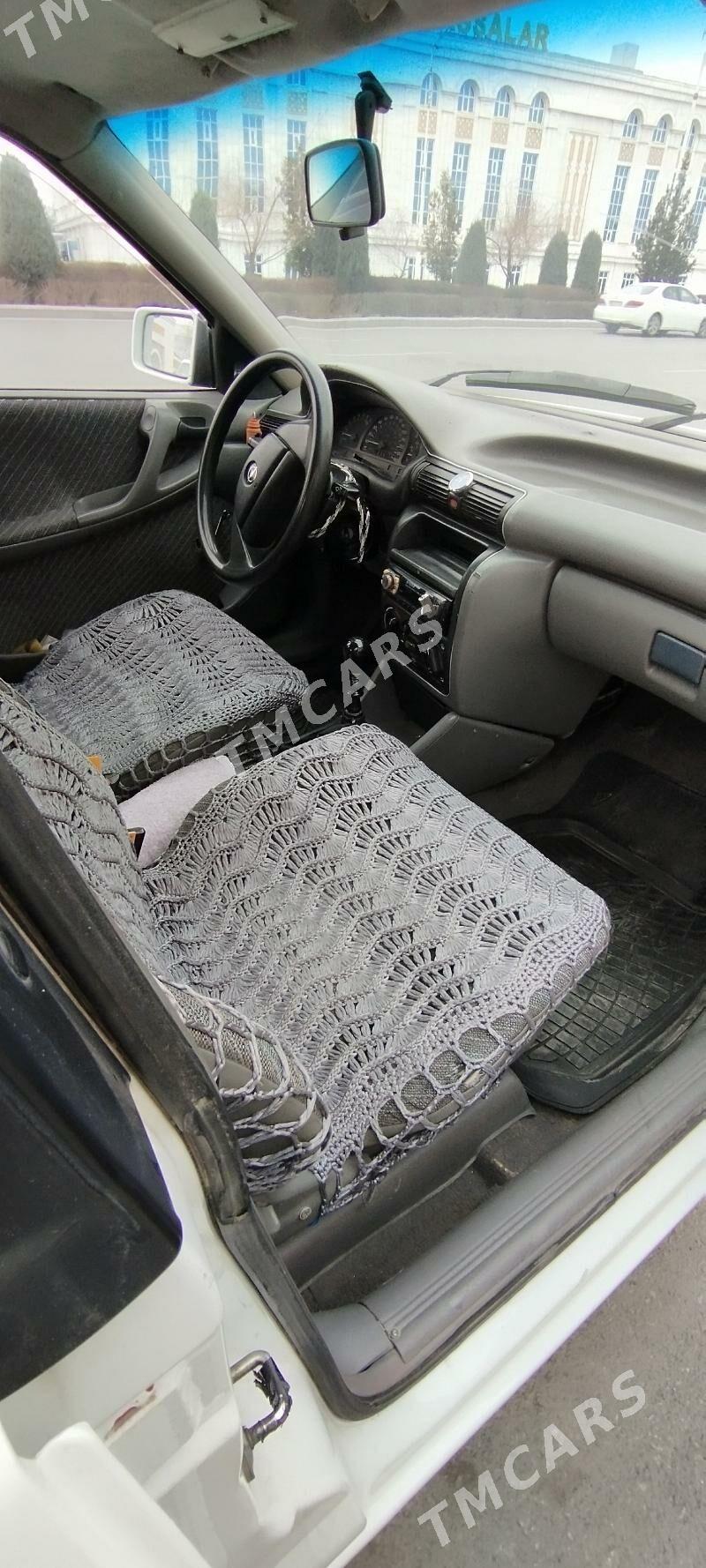 Opel Astra 1993 - 35 000 TMT - Теджен - img 5