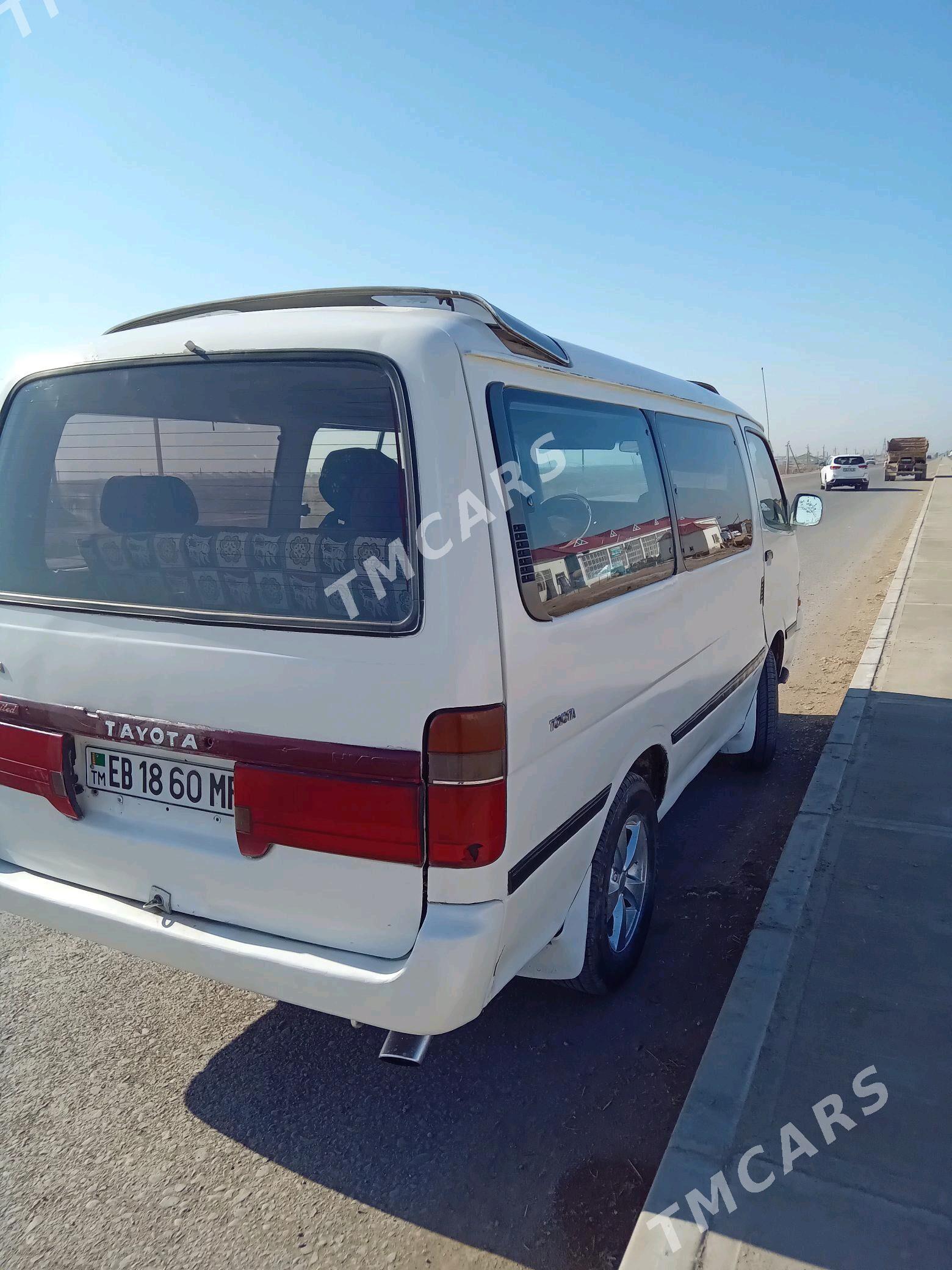 Toyota Hiace 1992 - 52 000 TMT - Мургап - img 5