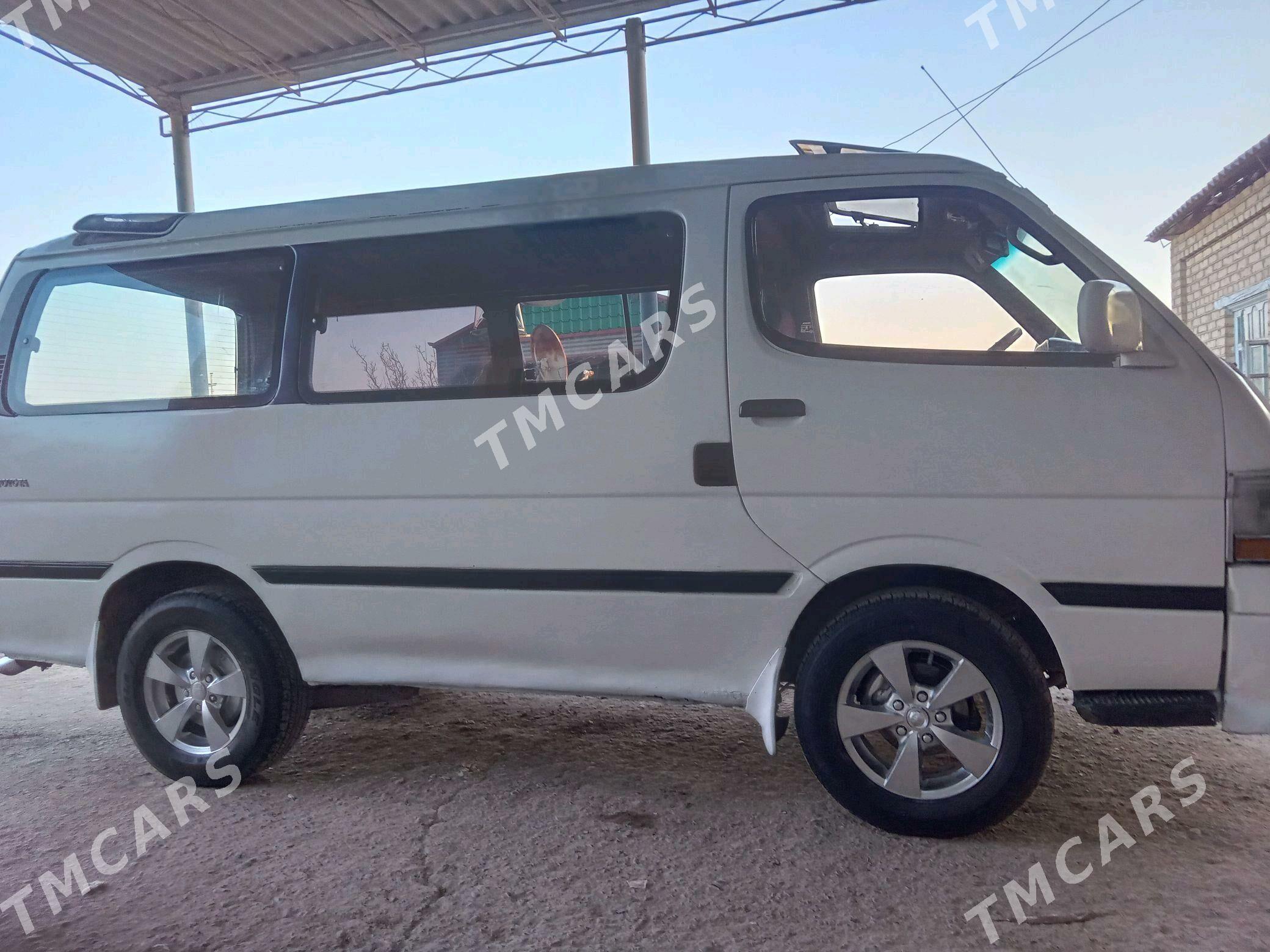 Toyota Hiace 1992 - 52 000 TMT - Мургап - img 7