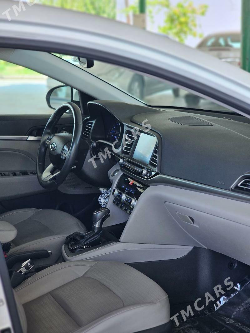Hyundai Elantra 2020 - 235 000 TMT - Aşgabat - img 6
