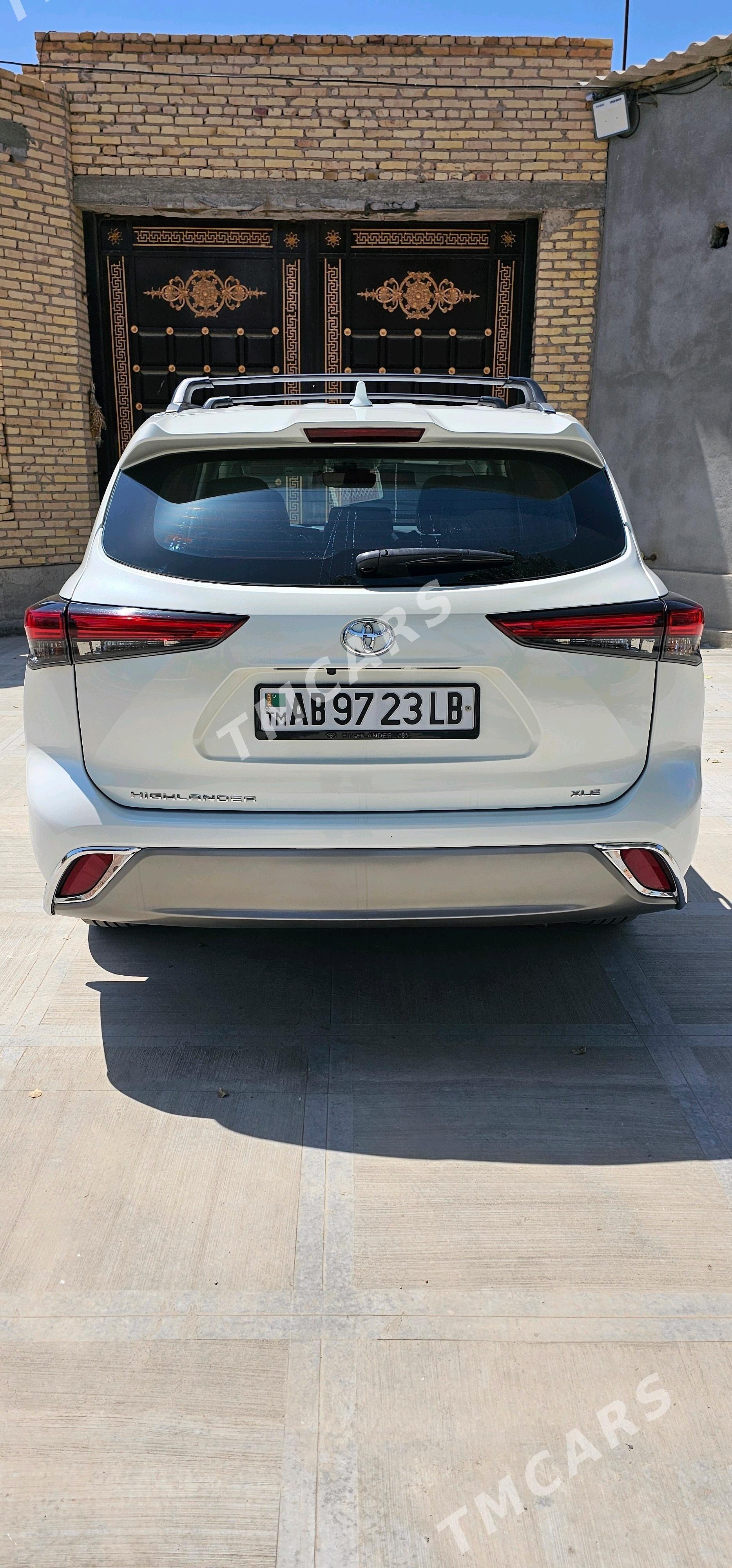 Toyota Highlander 2021 - 600 000 TMT - Саят - img 6