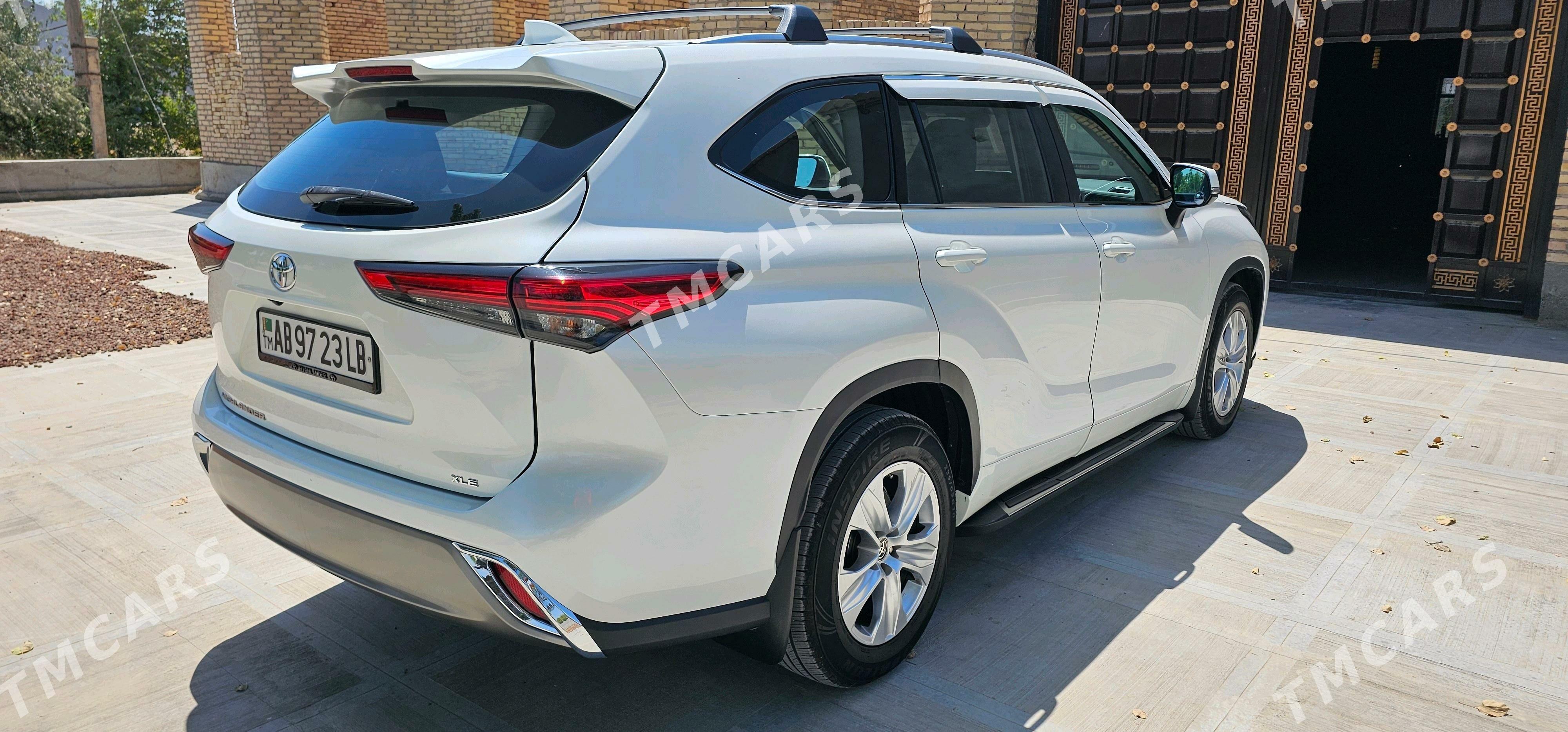 Toyota Highlander 2021 - 600 000 TMT - Саят - img 7