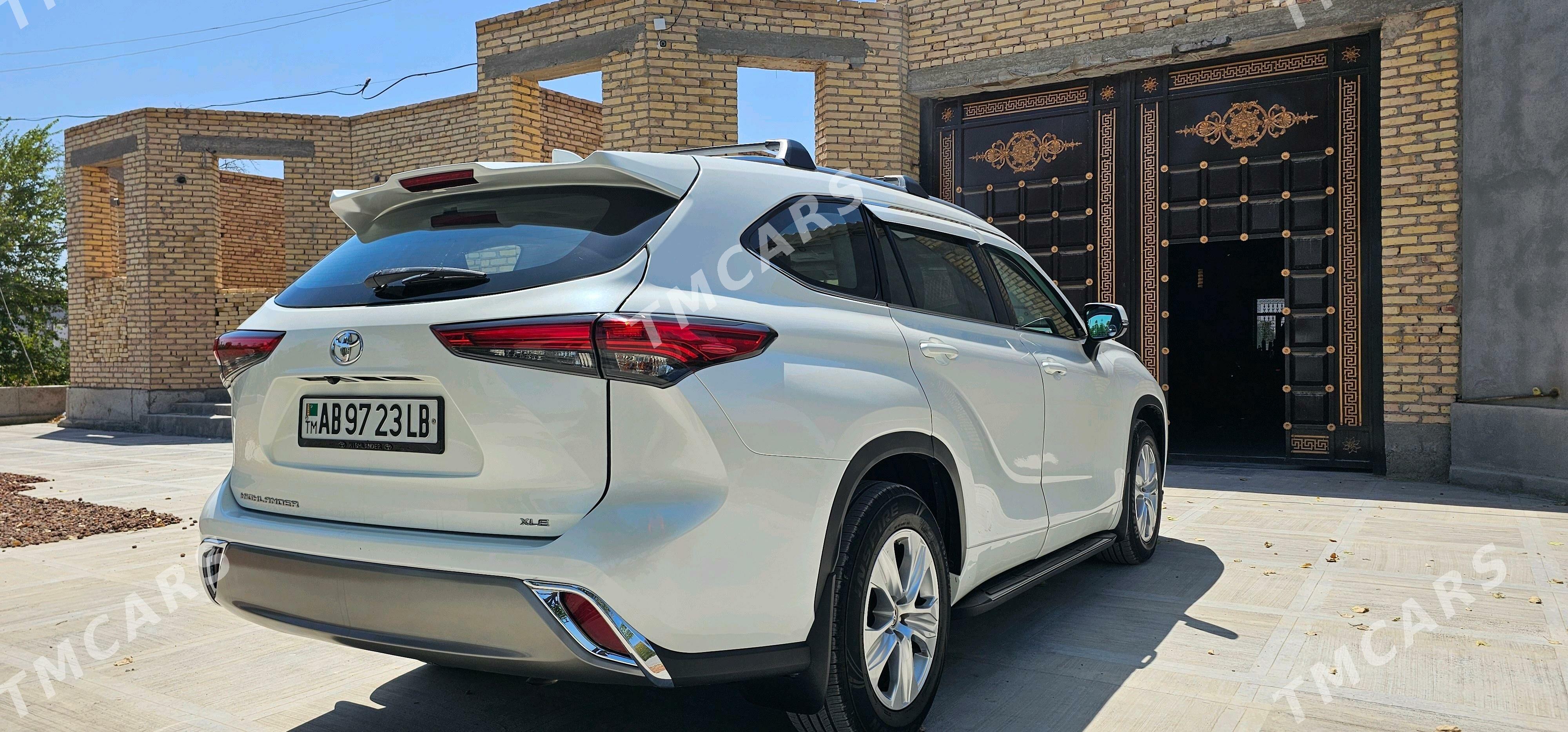 Toyota Highlander 2021 - 600 000 TMT - Саят - img 8